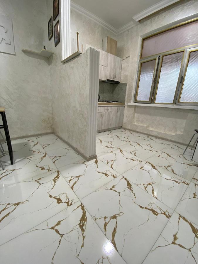 Holiday House Chkonia Hotel Batumi Ngoại thất bức ảnh