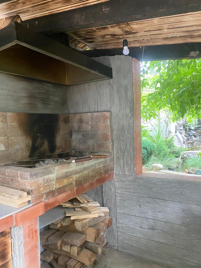 Holiday House Chkonia Hotel Batumi Ngoại thất bức ảnh