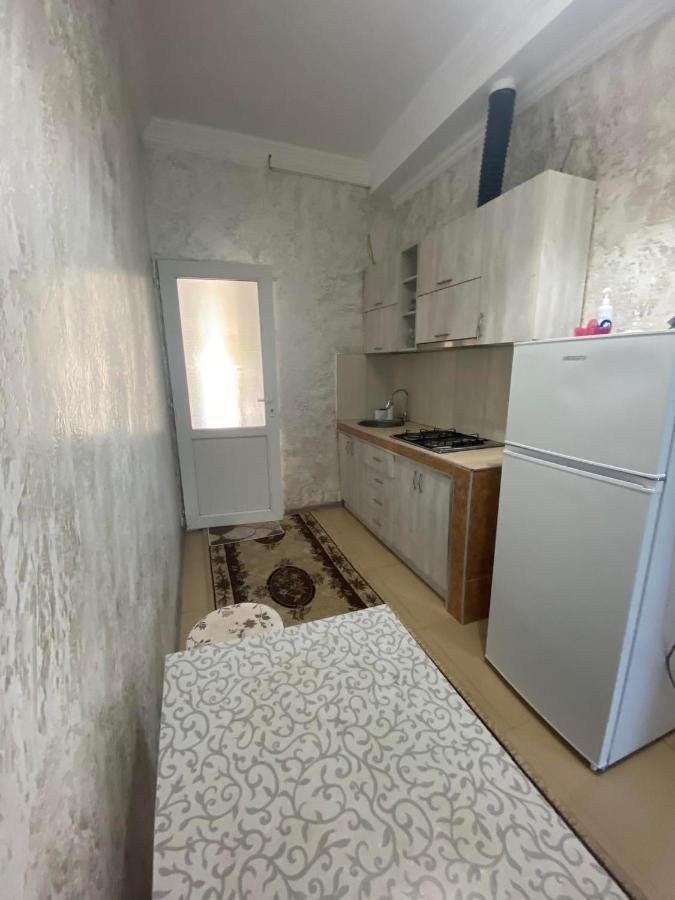 Holiday House Chkonia Hotel Batumi Ngoại thất bức ảnh